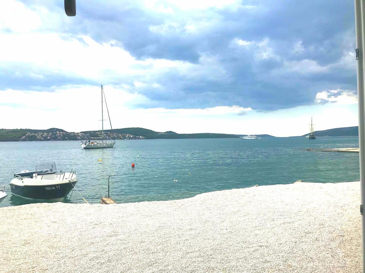 Holiday Home Listesi Trogir Exterior foto